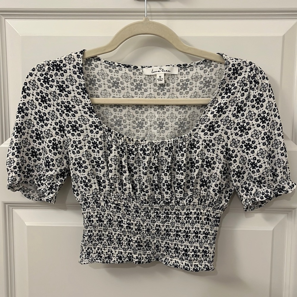 Crop top
